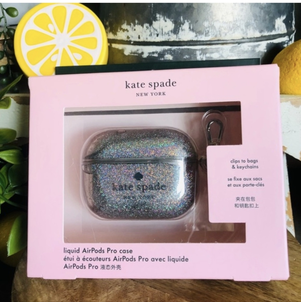 🧁 Kate spade silver AirPod Pro case